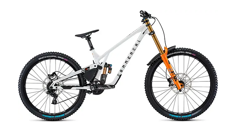 Commencal SUPREME DH V5 SIGNATURE AIR Mountain Bike 2023