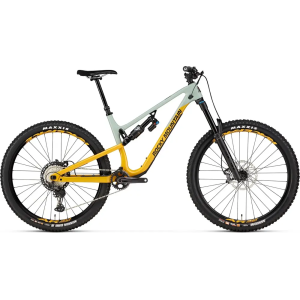 Rocky Mountain Altitude Carbon 70 Mountain Bike 2023